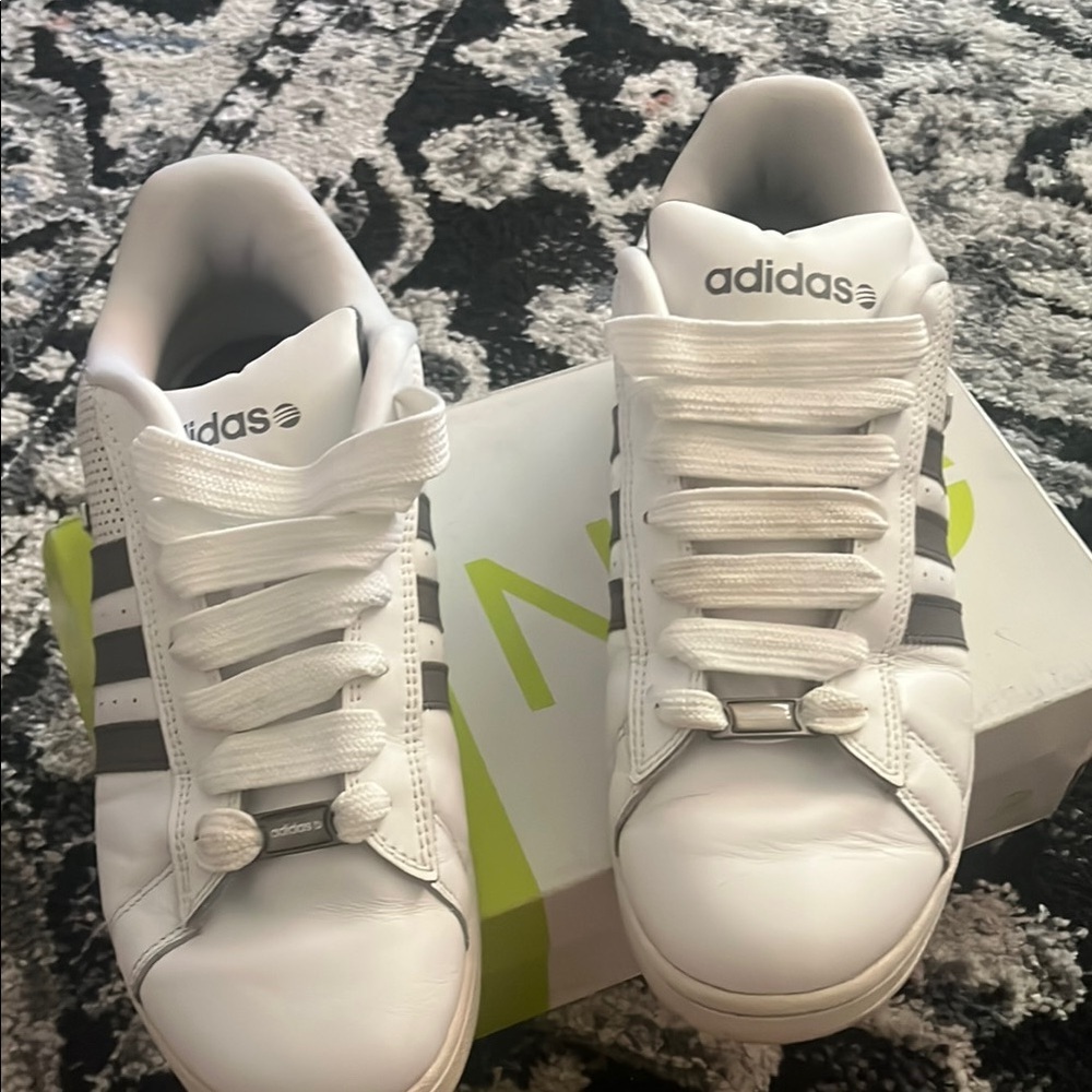 Adidas Neo White Sneakers with Black Stripes - Picture 3 of 5